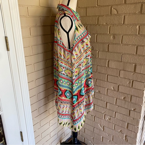 BCBGMAXAZRIA Aztec Tribal Sheer Sleeveless Collared Button-Up Tunic Top Sz M - Picture 3 of 8